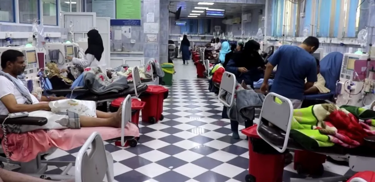 Hospitais no Iêmen enfrentam escassez de suprimentos com a escalada do conflito armado